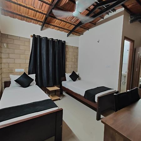 Minimal Poshtel Hostel Mysore Ngoại thất bức ảnh