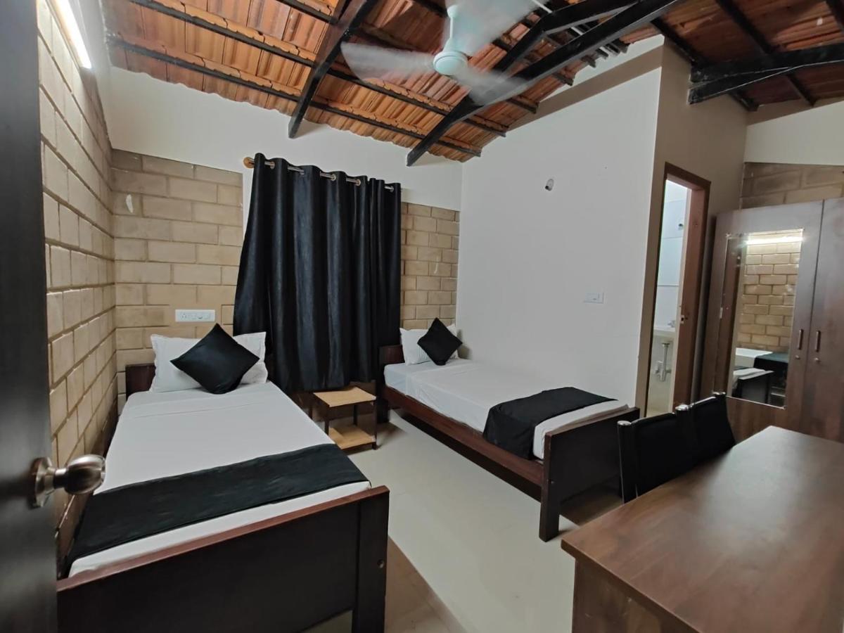 Minimal Poshtel Hostel Mysore Ngoại thất bức ảnh